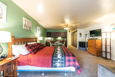 224 Bldg B condo Apartment in Donner Lake