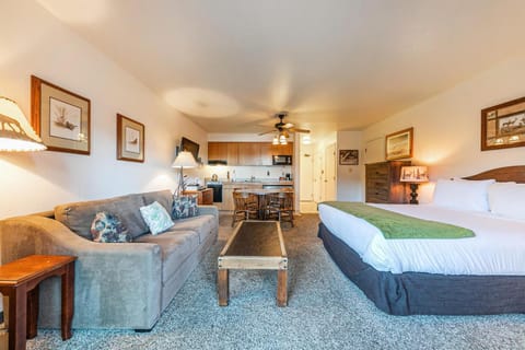 144 Bldg C condo Apartment in Donner Lake