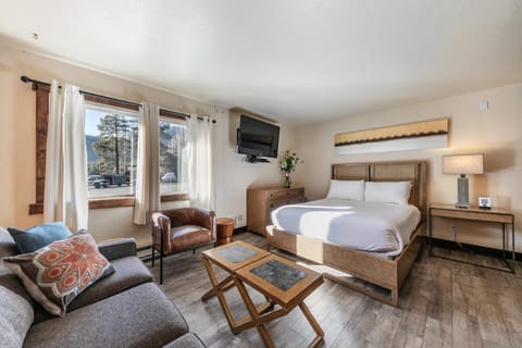 122 Bldg B studio Apartment in Donner Lake