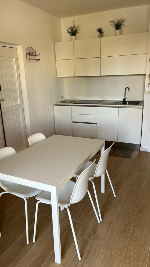 Enhorabona Beach House Apartment in Alghero