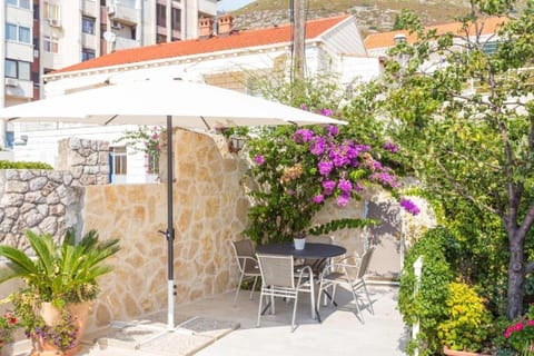 Guesthouse S&L 1 Bed and Breakfast in Dubrovnik