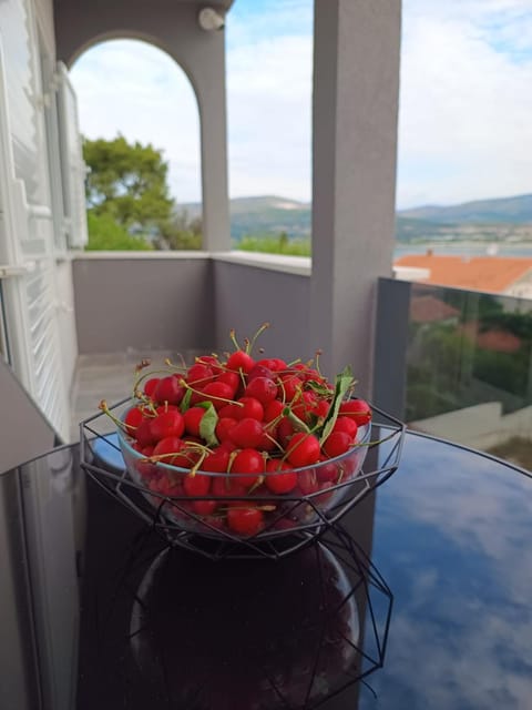 Residence Perleta luxury sea view apartment with jacuzzi Apartment in Šibenik-Knin County, Croatia