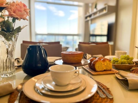 Coffee/tea facilities, Dining area