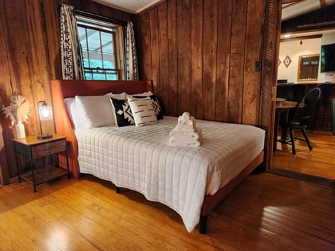 Wildrest Hotel Hotel in Waynesville