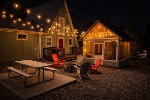 Property building, Patio, Night, Balcony/Terrace, Seating area