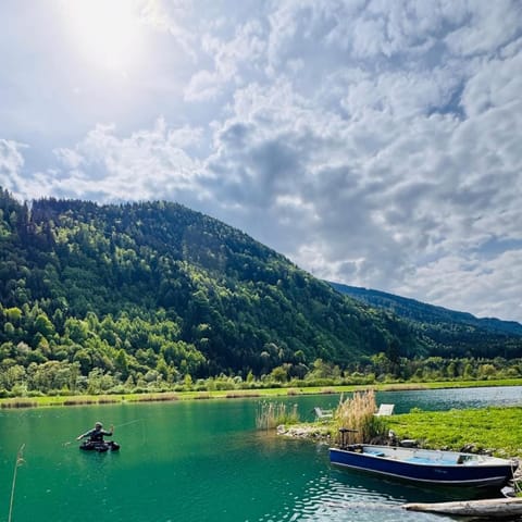 Day, Natural landscape, Activities, Lake view, Mountain view