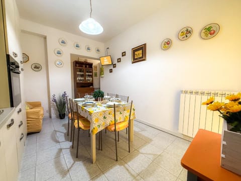Indianapolis Apartment, 2 Posti Auto Rif A816 Apartment in San Benedetto del Tronto