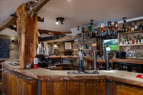 Lounge or bar, Food and drinks, Drinks