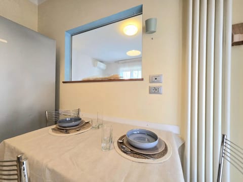 Tirana Apartment, a 50 passi dal mare RifA768 Apartment in San Benedetto del Tronto