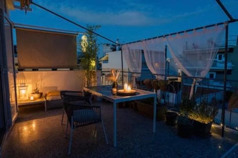 MrK Rooftop 2 Apartment in Athens