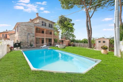 Property building, Swimming pool