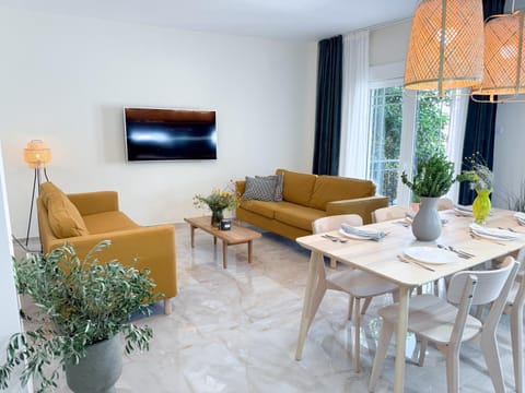 Central and Fully-Equipped Apartment in Kavala