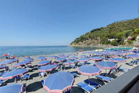 Piazza 100 Croci Apartment in Bonassola