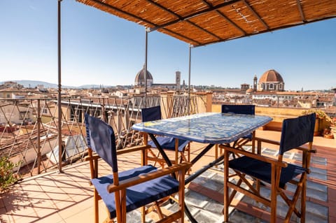 Patio, Day, View (from property/room), Balcony/Terrace, Dining area