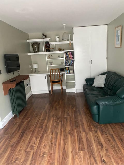 Cloneymore Guest House Apartment in Meath, Co. Meath, Ireland