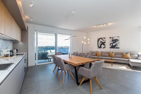 Kitchen or kitchenette, Living room, Dining area