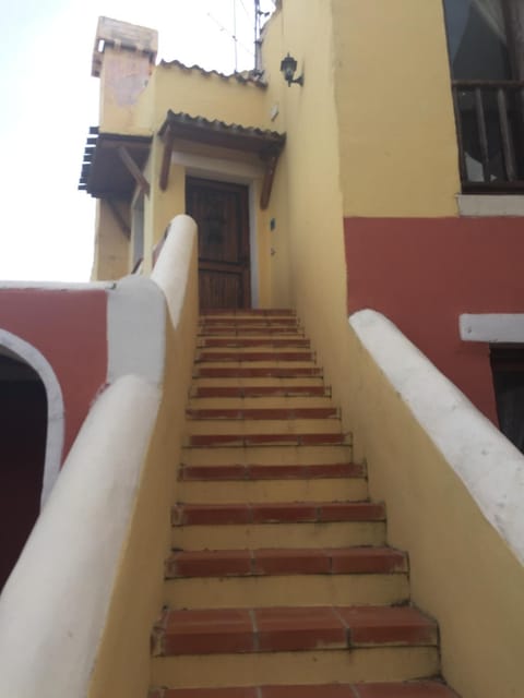 Facade/entrance, Day, Area and facilities