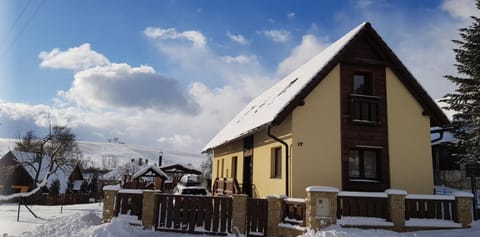 Property building, Winter