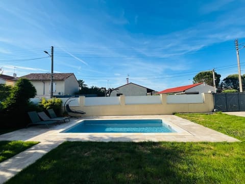 La Villa Lumière House in Valence