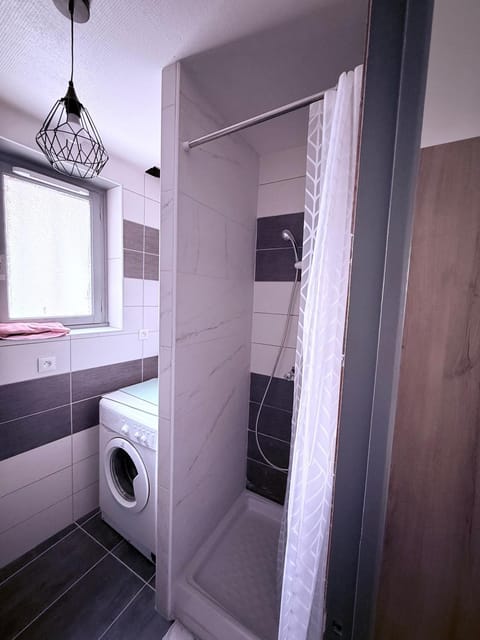 Appartement centre historique Auxerre Arrivée autonome Apartment in Bourgogne-Franche-Comté