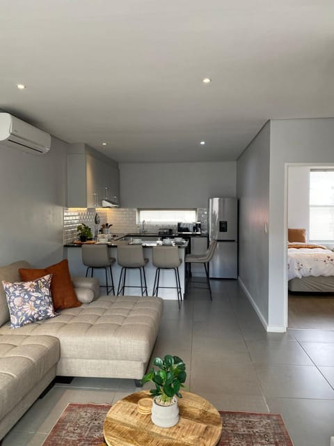 Living room, Photo of the whole room, Seating area, Dining area, air conditioner