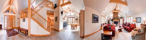 Alpenglow Home by Ski Country Resorts House in Breckenridge