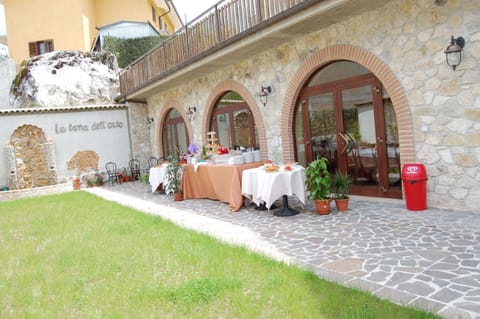 B&B La Tana Dell'orso Bed and Breakfast in Villalago