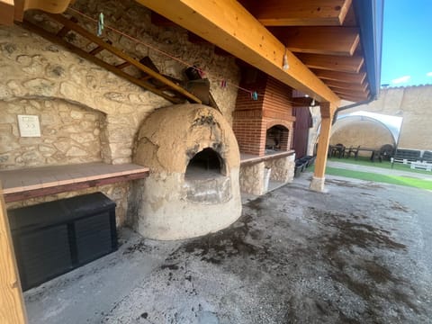 Casa Rural Boni House in Madrid