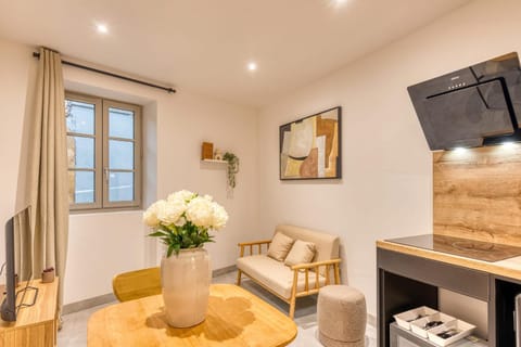 Le Bois Doré - Cosy - Sainte-Foy-Les-Lyon Apartment in Lyon