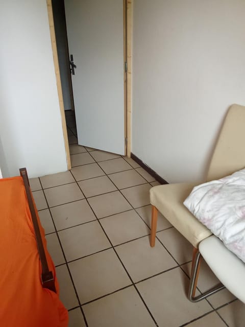 Chambre room in appartement Vacation rental in Mulhouse