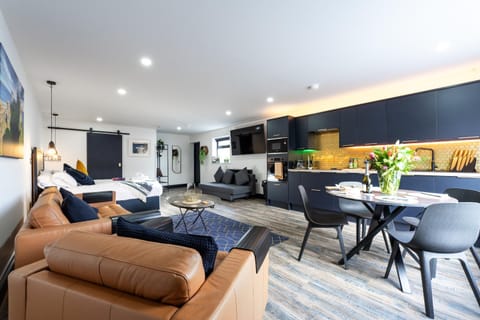 Bushmills Stunning Apt 4 with patio & BBQ Apartment in Northern Ireland