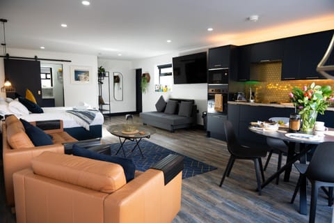 Bushmills Stunning Apt 4 with patio & BBQ Apartment in Northern Ireland