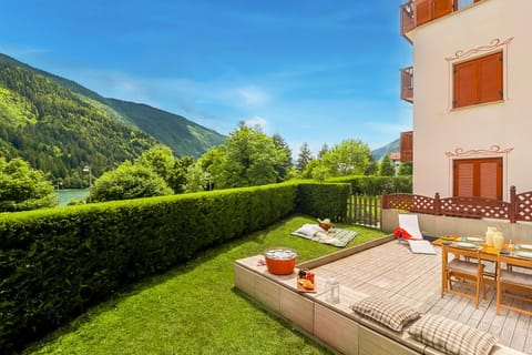 Giardino sul Lago - Vista su lago e montagne a Molveno Apartment in Molveno