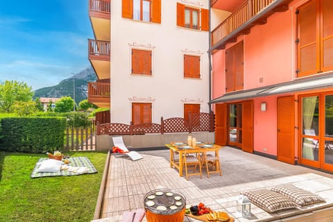 Giardino sul Lago - Vista su lago e montagne a Molveno Apartment in Molveno