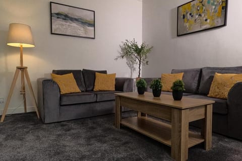 Halifax Hideaway - Free Parking House in Calderdale