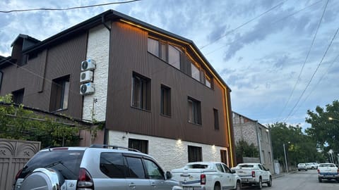 Property building, Street view