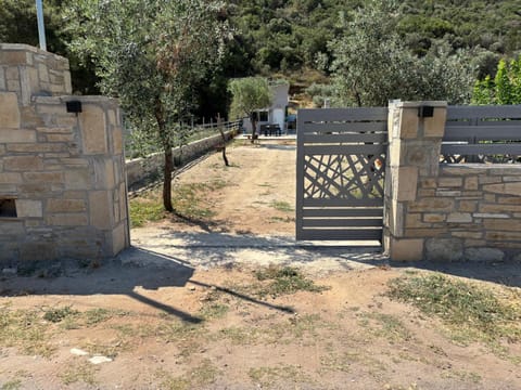 Elision House in Thasos