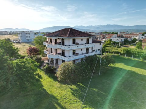 Antonios Apartments Bed and Breakfast in Ulcinj Municipality