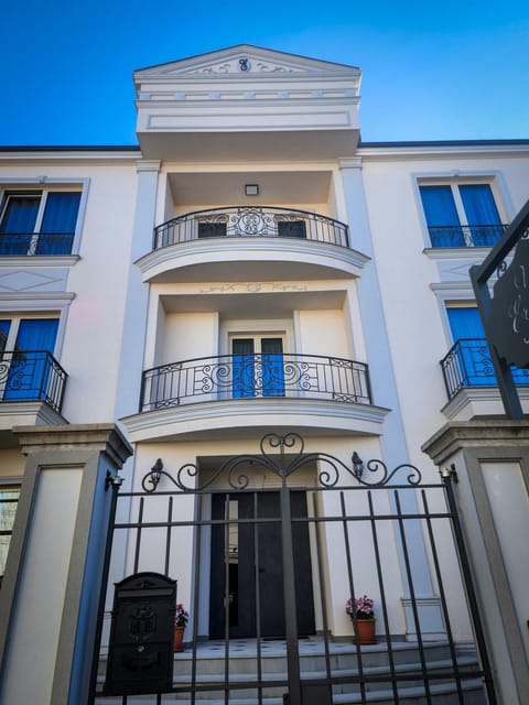 Vila Ermoza Bed and Breakfast in Municipality of Ohrid, North Macedonia