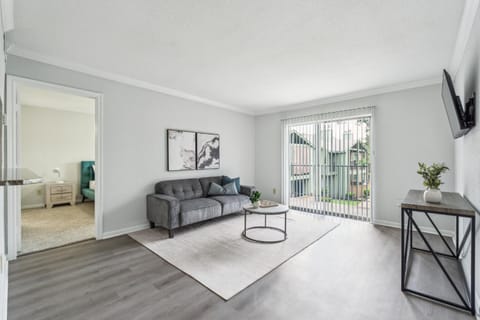 Reserve at westwood 2300 I Spacious 1 Bed 1 Bath Apartment in Houston