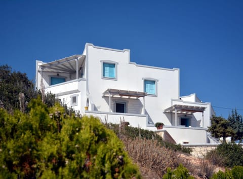 Property building, Natural landscape, Balcony/Terrace