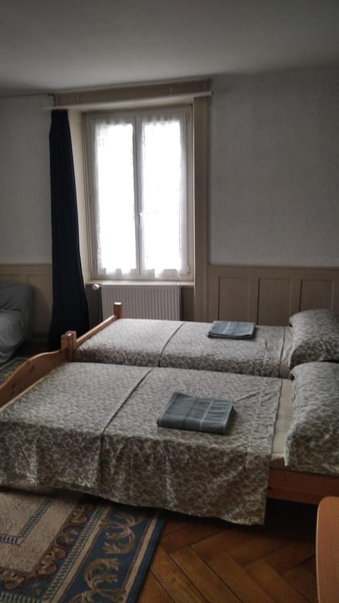 Chambre 3 a louer à Bienne Vacation rental in Canton of Bern (Region)