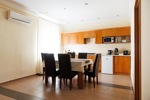 Living room, kitchen