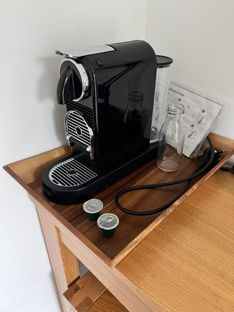 Self-contained ground level cottage with hill view Apartment in Edinburgh