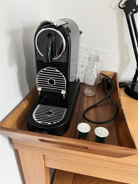 Self-contained ground level cottage with hill view Apartment in Edinburgh