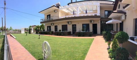 Palmyra Studios Apartment in Decentralized Administration of Macedonia and Thrace