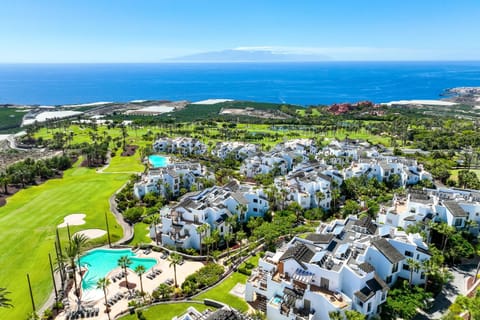 Property building, Day, Natural landscape, Bird's eye view, Sea view
