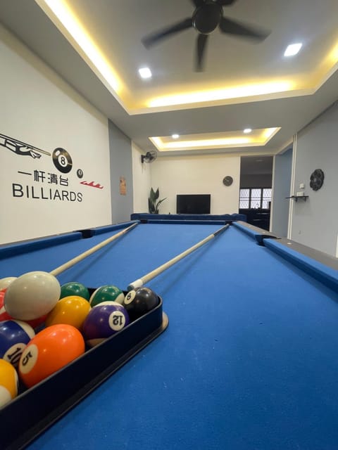 Billiard