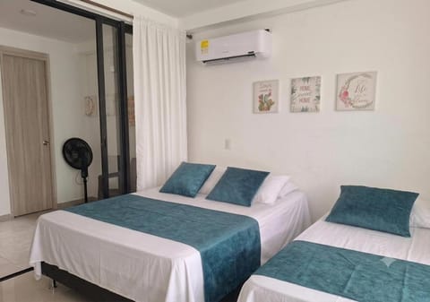 Bed, Living room, air conditioner