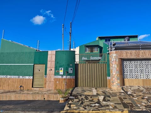 Property building, Day, Street view